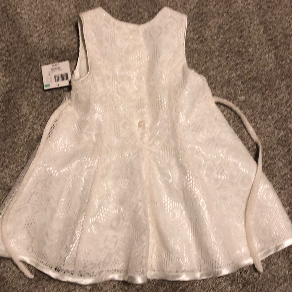 Dress - Picture 2 of 4